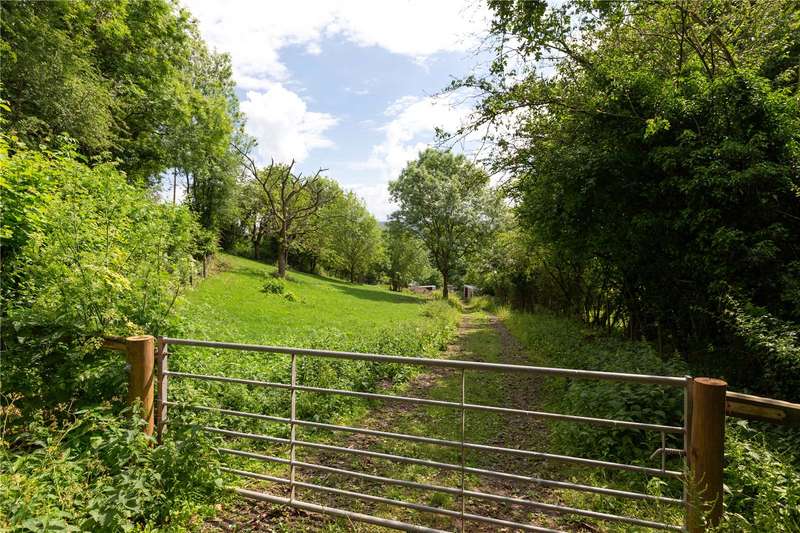 5 Bedroom Detached House For Sale In The Brooms, Lower Frith Common