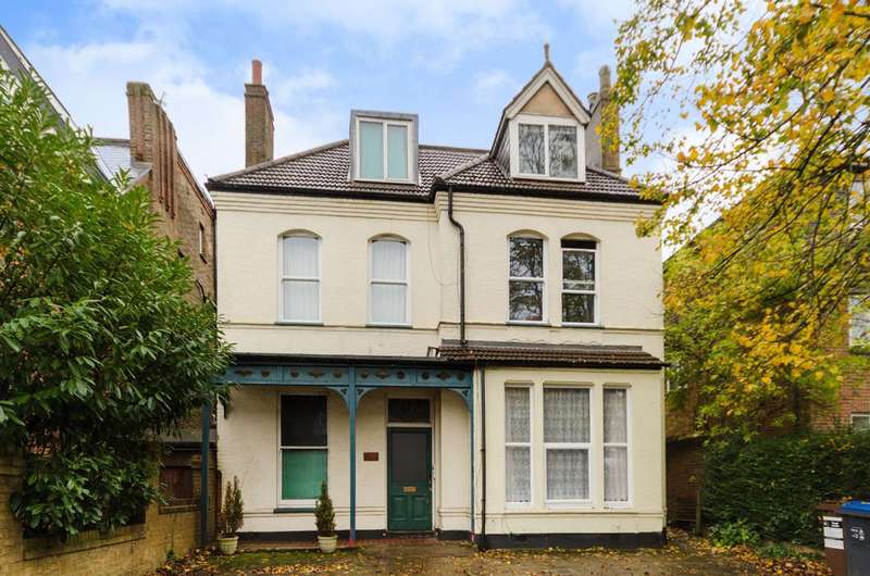 1 Bedroom Flat For Sale In Auckland Road, Crystal Palace, SE19