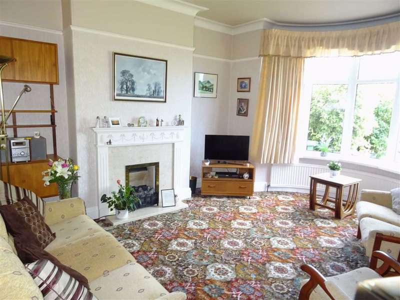 3 Bedroom SemiDetached House For Sale In White Lee Road, Batley, WF17