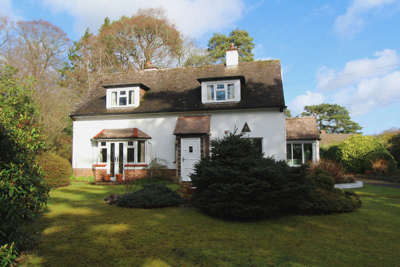 4 Bedroom Detached House For Sale In West Hill Road, West Hill, Devon, EX11