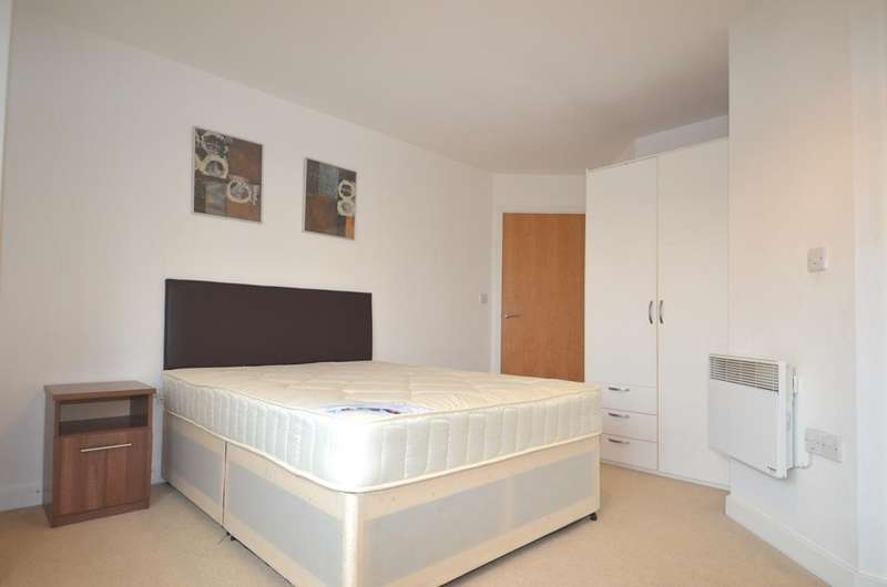 2 Bedroom Flat To Rent In Park Lodge Avenue, West Drayton, UB7