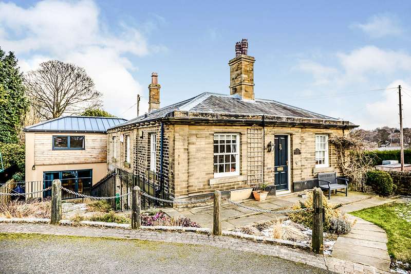 5 Bedroom Detached House For Sale In Field Lane, Brighouse, West