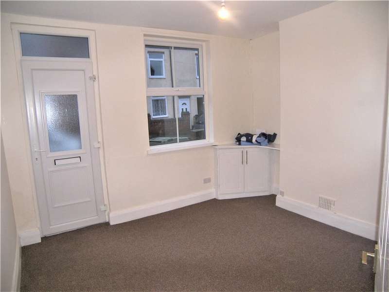 3 Bedroom Terraced House To Rent In Prospect Road, Heanor, Derbyshire, DE75