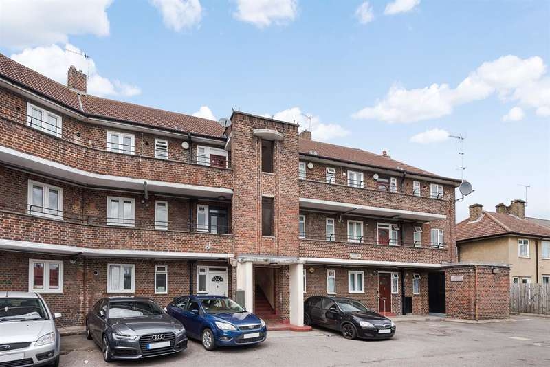 1 Bedroom Flat For Sale In Longbridge Road, Dagenham, RM8