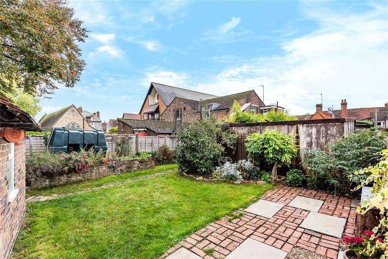 3 Bedroom Detached House For Sale In Church Street, Edenbridge, Kent, TN8