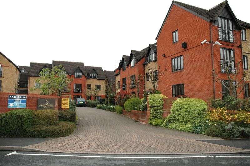 Houses for sale in Droitwich Spa, WR9, Worcestershire