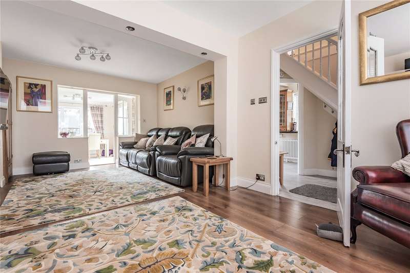 3 Bedroom Semi Detached House For Sale In Croft Road Old Town Swindon 