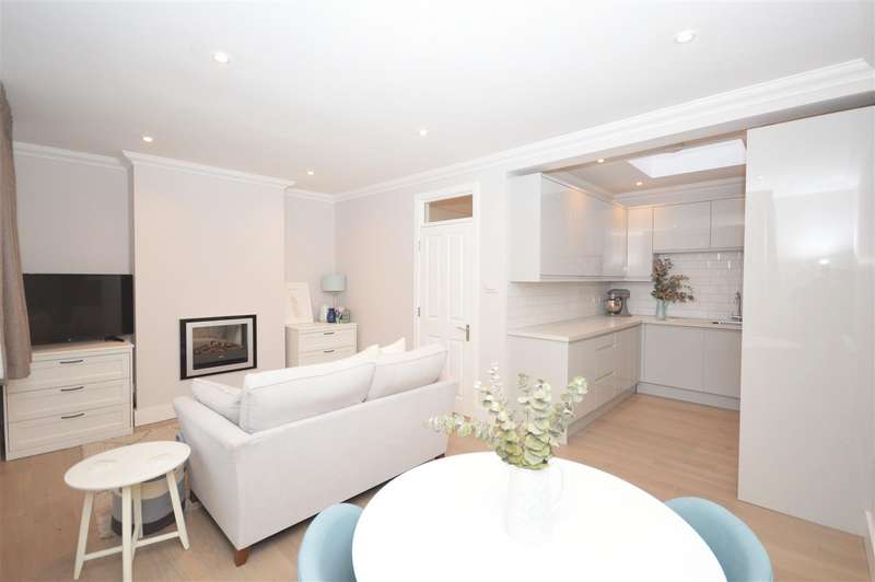 1 Bedroom Apartment To Rent In Red Lion Street, Richmond, TW9
