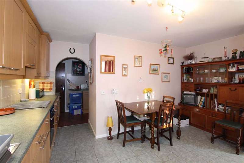 3 Bedroom Terraced House For Sale In Rossonwye, HR9