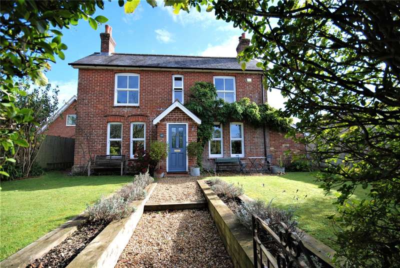 Houses for sale in Fordingbridge, SP6