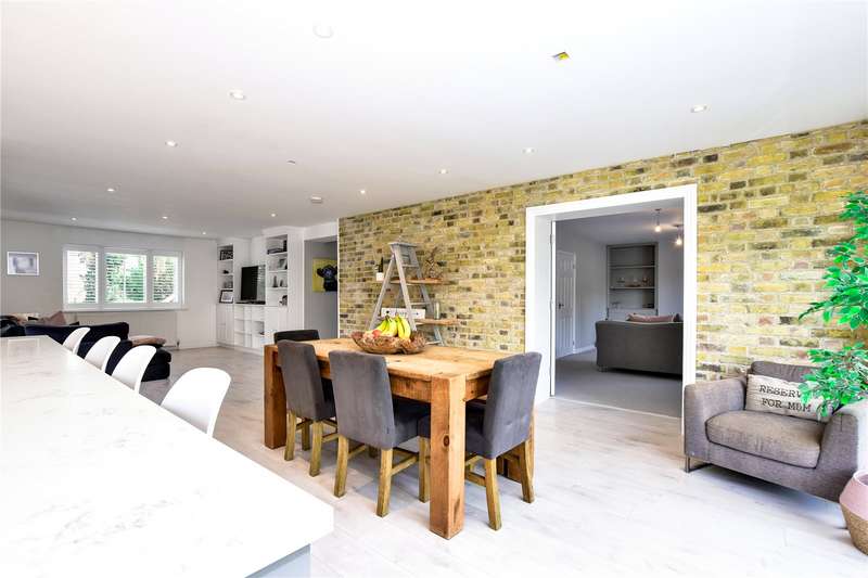 5 Bedroom Semi Detached House For Sale In Solesbridge Close