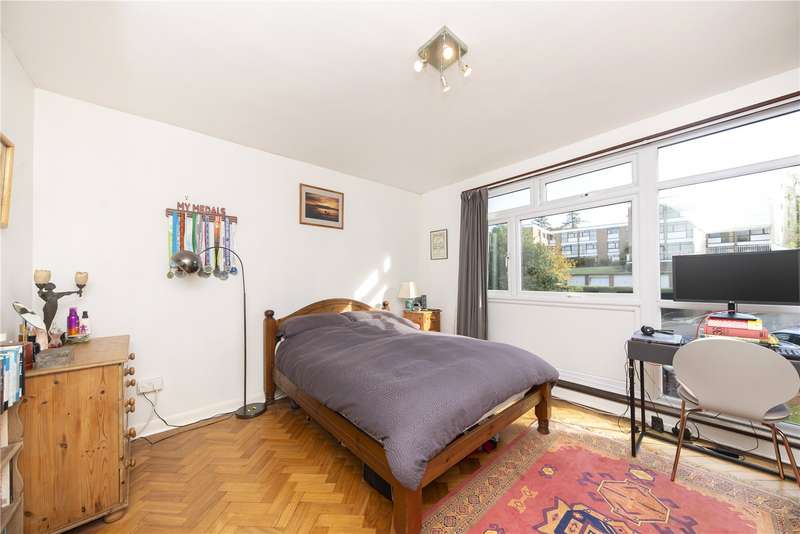 2 Bedroom Flat For Sale In Beechcroft Manor, Weybridge, Surrey, KT13