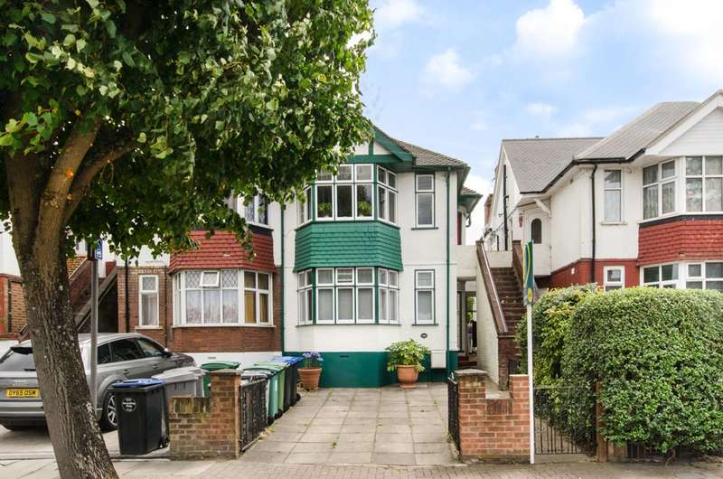 2 Bedroom Flat For Sale In Tanfield Avenue, London, NW2