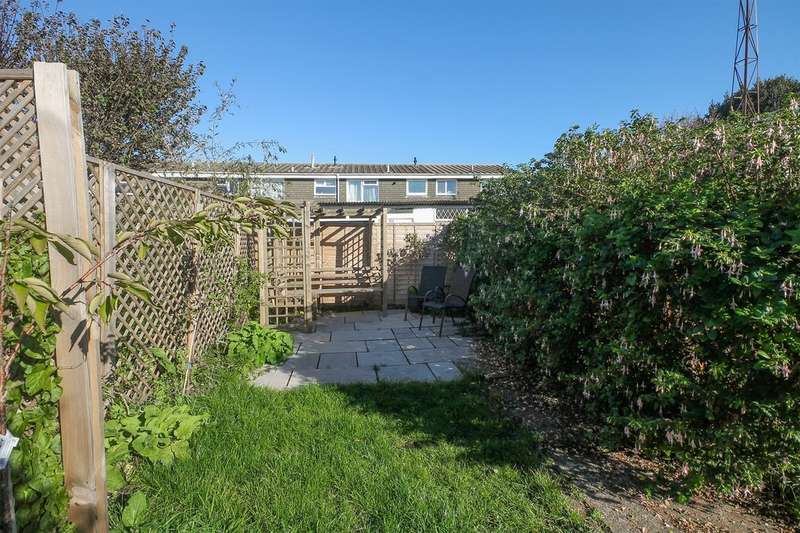 2 Bedroom Terraced Bungalow To Rent In Western Road, Littlehampton, BN17