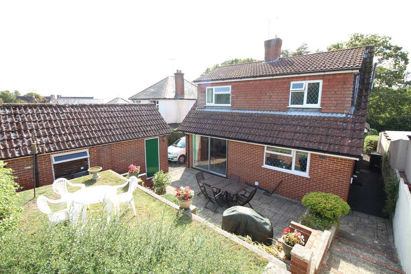 4 Bedroom Chalet For Sale In Poole Road, Lytchett Matravers, Poole, BH16