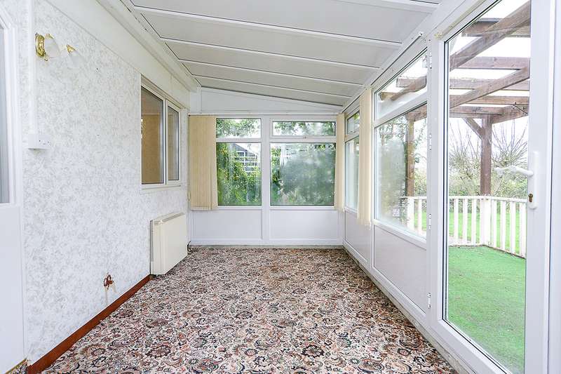 4 Bedroom Detached Bungalow For Sale In Towyn Way East, Towyn, Conwy, LL22