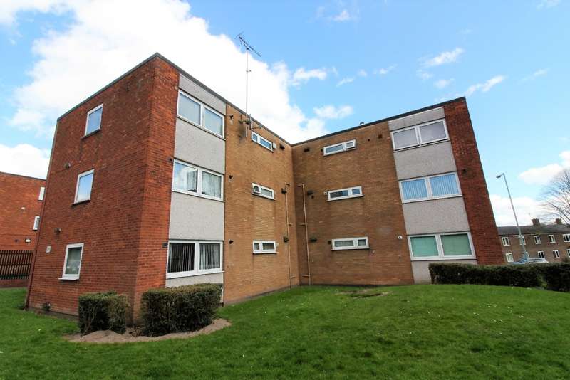 2 Bedroom Flat To Rent In Stroud Avenue, Willenhall, WV12