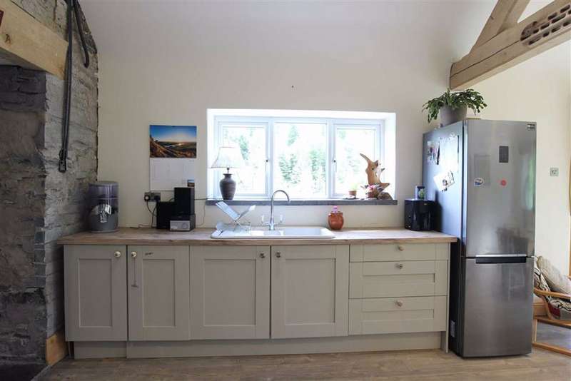 4 Bedroom Detached House For Sale In Aberangell, Machynlleth, SY20