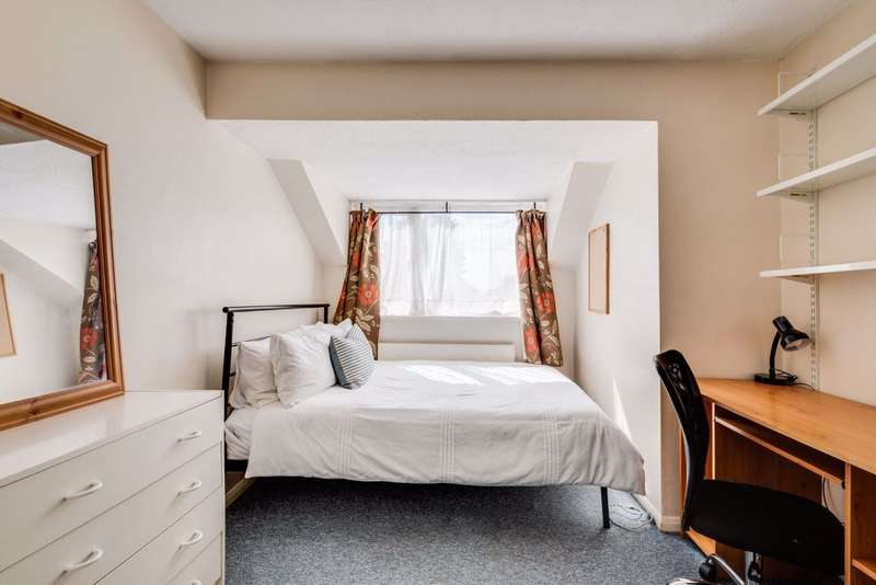 5 Bedroom House To Rent In Reed Avenue, Canterbury, CT1