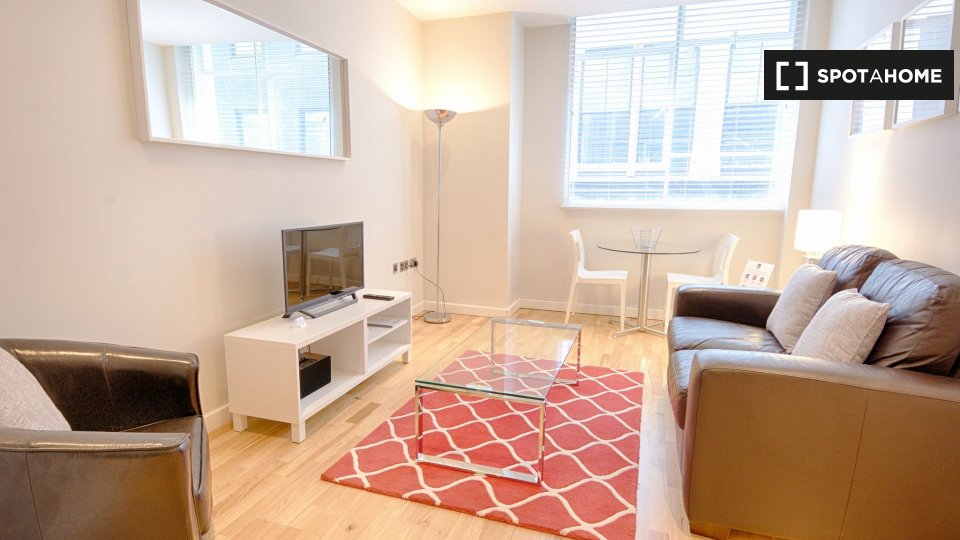 1 Bedroom Flat To Rent In Watling St, EC4M