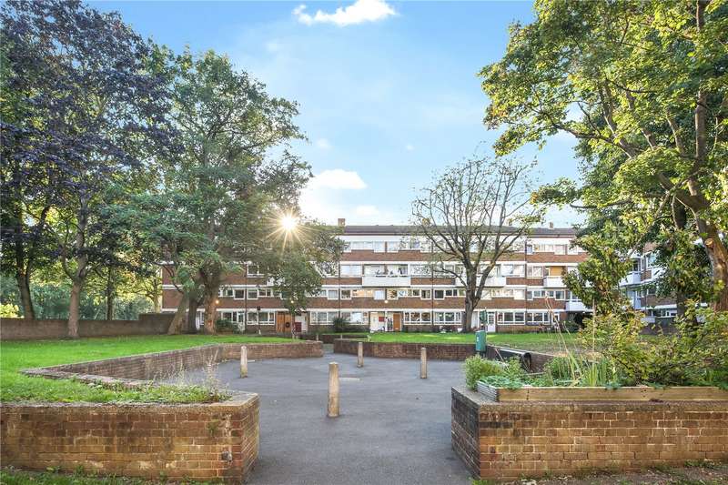 3 Bedroom Flat For Sale In Flat 84, Orwell Court, Pownall Road, London, E8