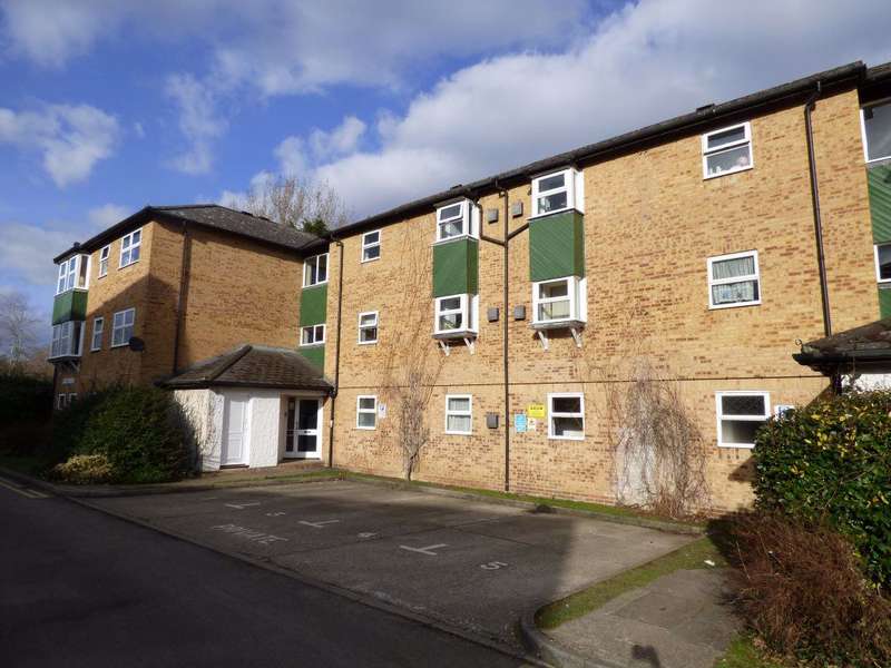 2 Bedroom Flat To Rent In Wokingham, RG41