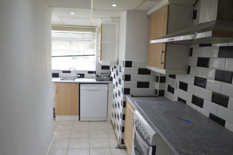 3 Bedroom Property For Sale In Amesbury Road, Dagenham, RM9
