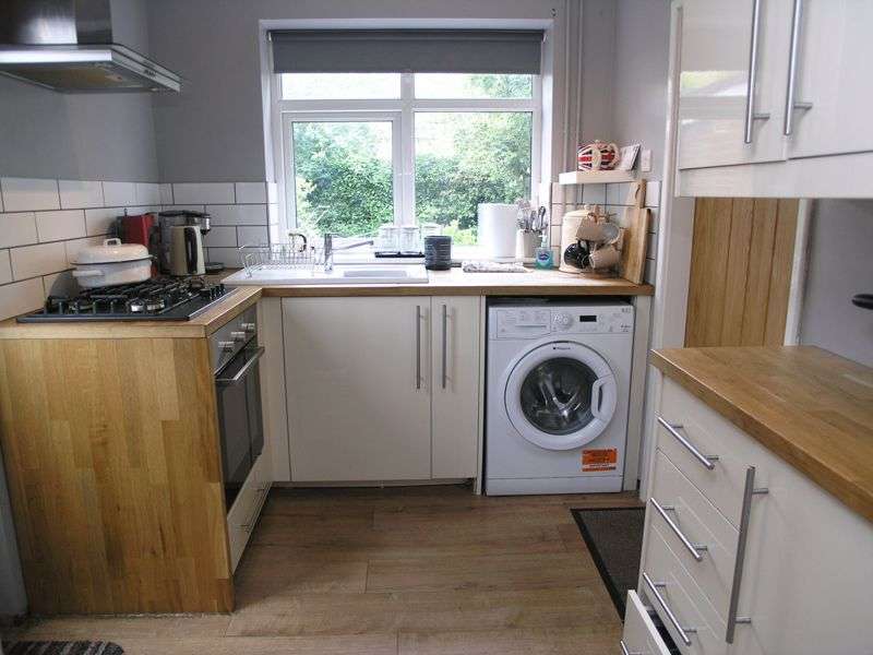 Bedroom Sale 3 House For Dudley