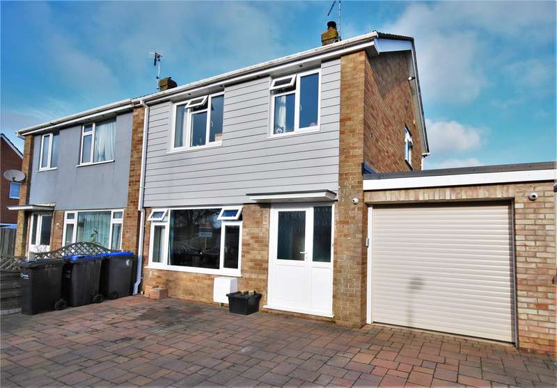 3 Bedroom SemiDetached House For Sale In Downlands Close, Downton