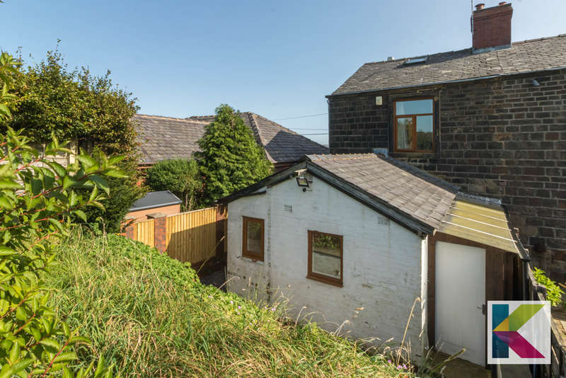 2 Bedroom Unique For Sale In Oldham Road, Denshaw, Oldham, OL3