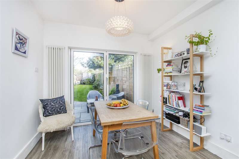4 Bedroom House For Sale In Daws Lane, Mill Hill, NW7