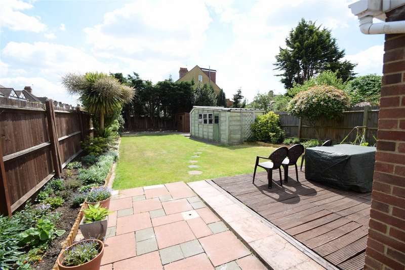 4 Bedroom SemiDetached House For Sale In Croydon Road, Beckenham, BR3