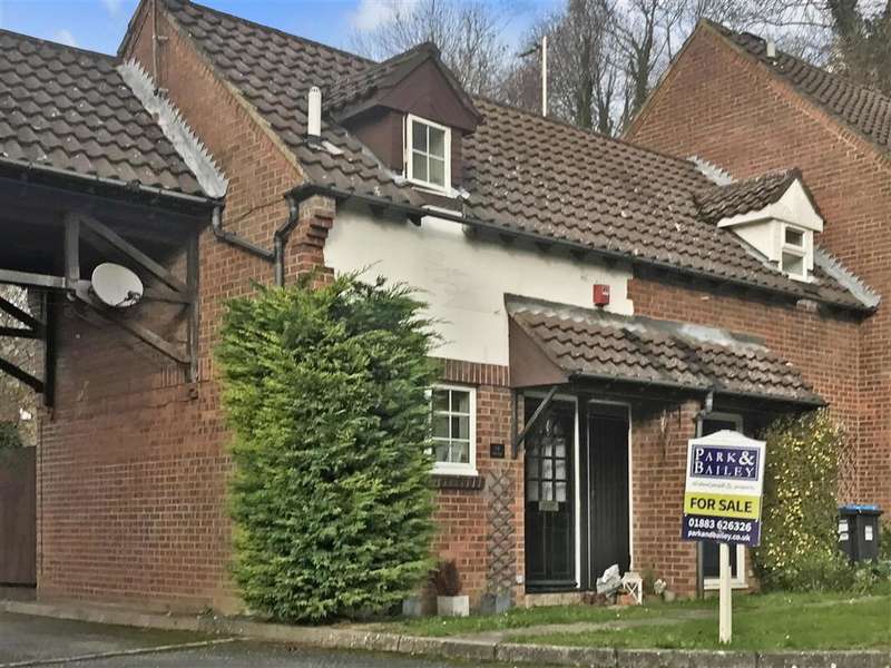 1 Bedroom Semi Detached House For Sale In Hill View, , Whyteleafe