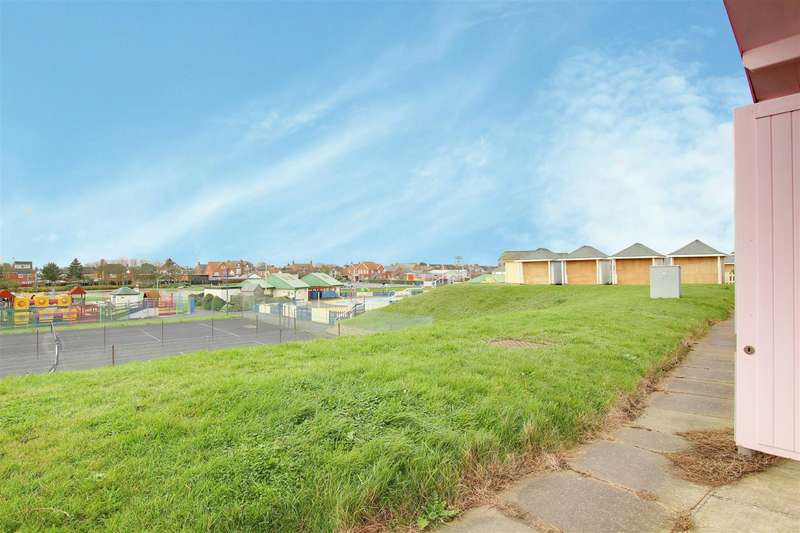 Property For Sale In Queens Park Promenade, Mablethorpe, LN12