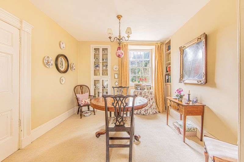 3 Bedroom Property For Sale In New Church Street, Tetbury, GL8