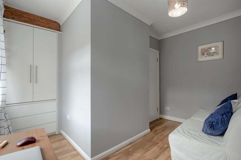 3bedroomhouses To Let In Hayes Primelocation
