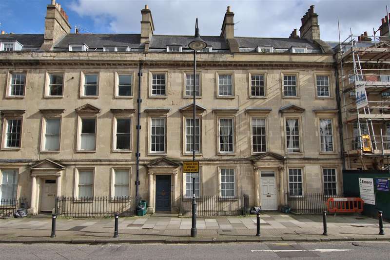 2 Bedroom Flat To Rent In Bladud Buildings, Bath, BA1