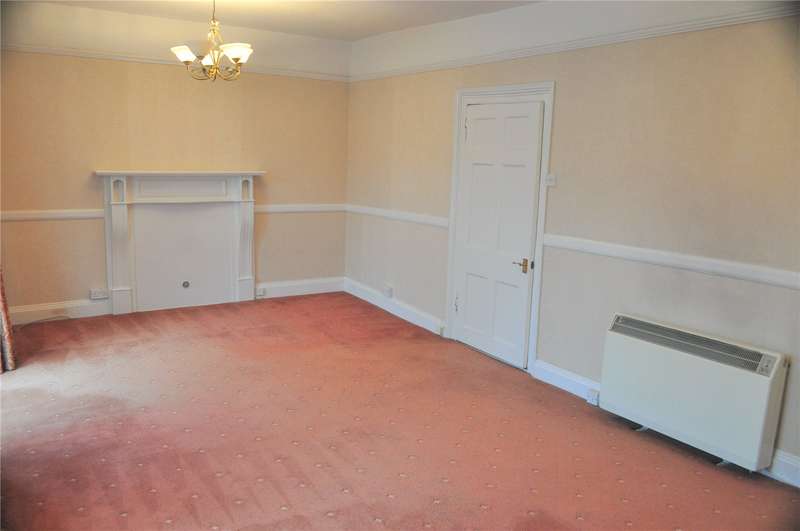 2 Bedroom Apartment To Rent In East Street, South Molton, EX36