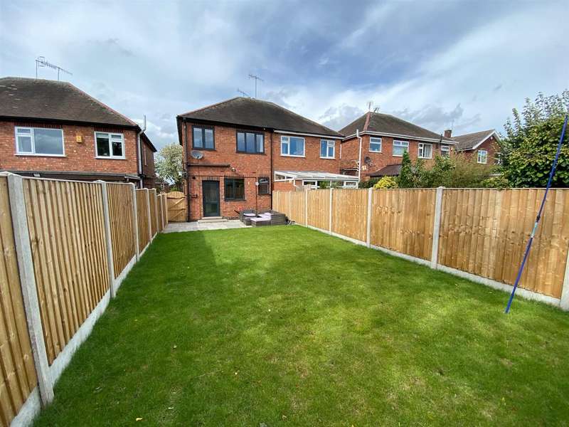 2 Bedroom Semi Detached For Sale In The Crescent, Stapleford