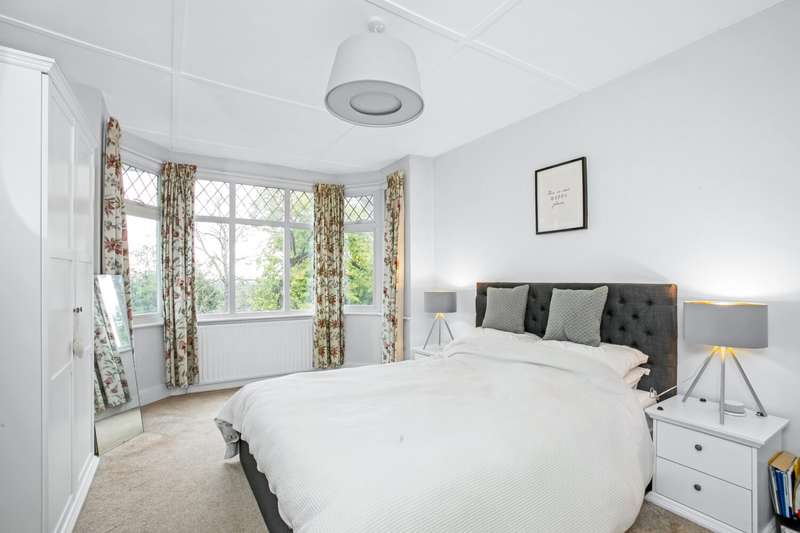3 Bedroom Semi Detached House For Sale In Grange Road, Upper Norwood, SE19