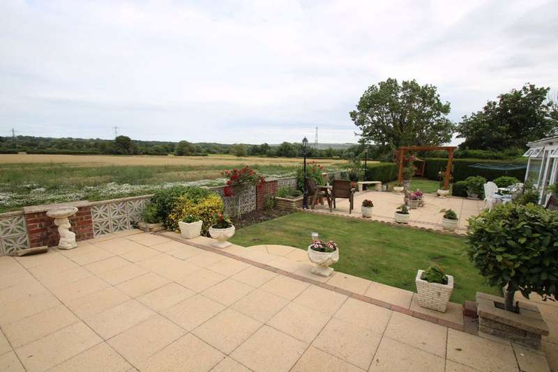 3 Bedroom Detached Bungalow For Sale In Churchlands, North Bradley