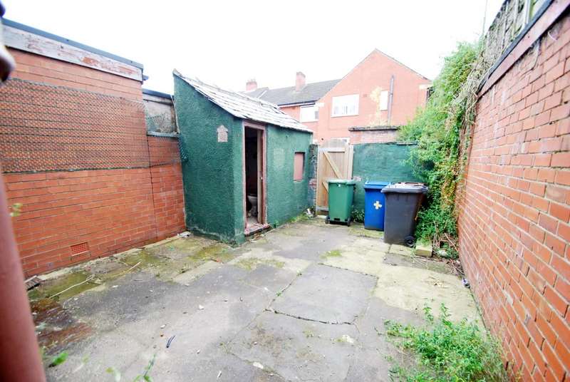 2 Bedroom Terraced For Sale In Rochdale Old Road, Bury, BL9