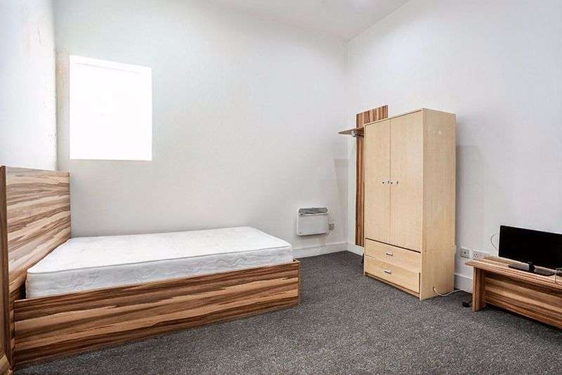 1 Bedroom Property For Sale In ** Potential Of Over 11 Yield ** Earle