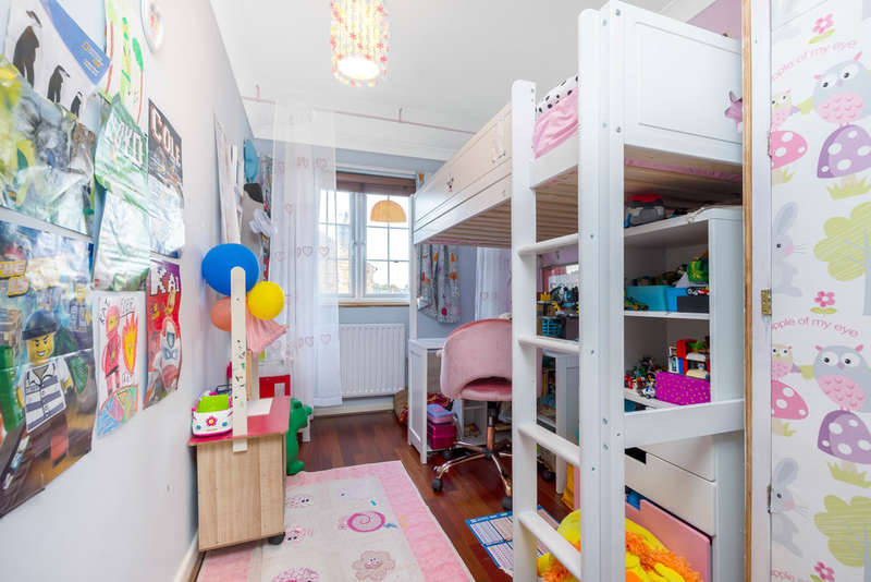 South Sale Bromley 3 Bedroom House For In South Sale Bromley 3 Bedroom House For In