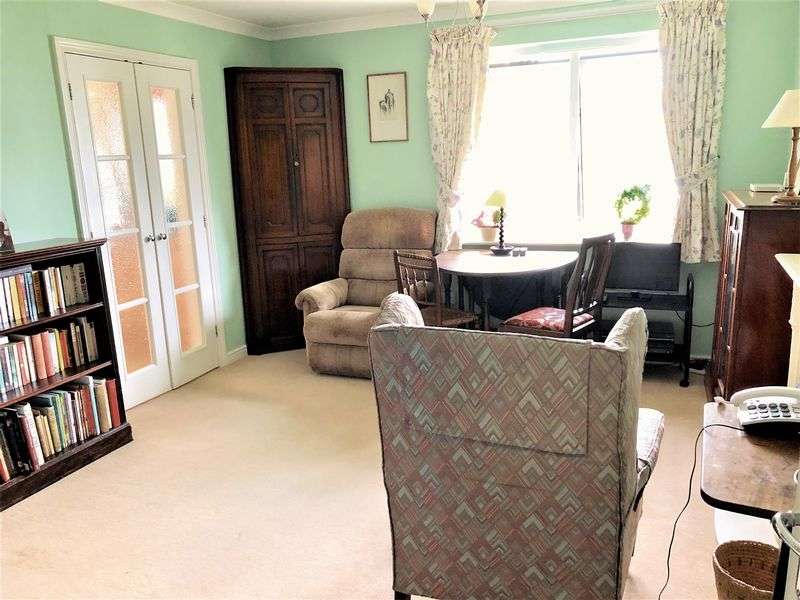 1 Bedroom Property For Sale In Amelia Court Central Worthing