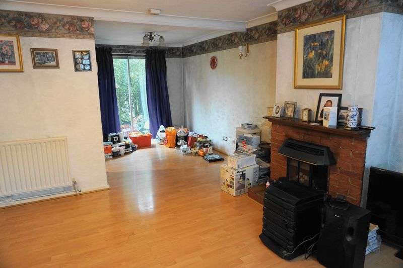 Property For Sale In Winchmore Hill, N21