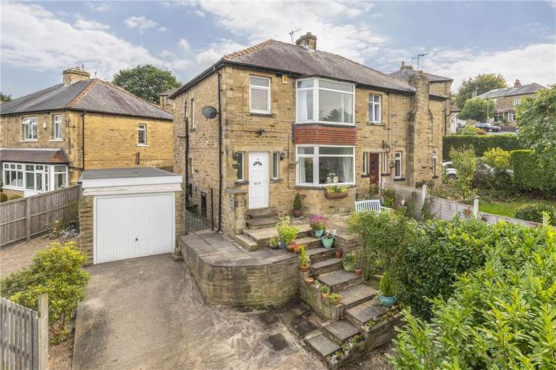 3 Bedroom SemiDetached House For Sale In Woodlands Grove, Bingley