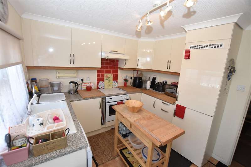 2 Bedroom Park Home Mobile Home For Sale In Kings Park, Hindles Road
