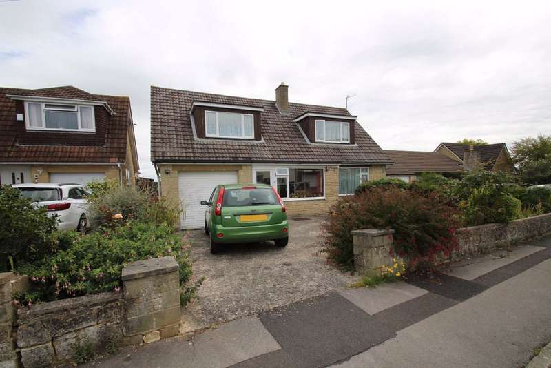 3 Bedroom Chalet For Sale In Hawthorn Grove, Trowbridge, Wiltshire, BA14