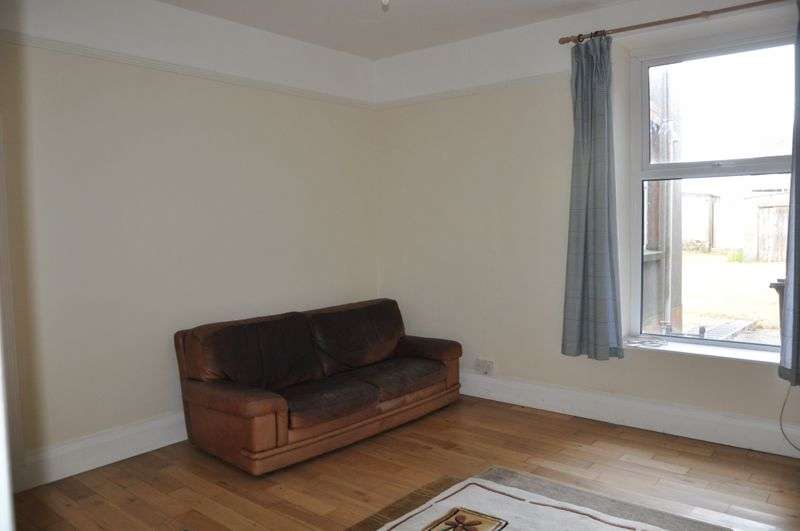 2 Bedroom Home To Rent In South Street, South Molton, EX36